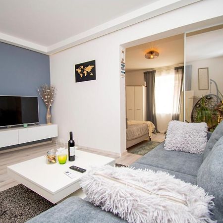Oasis Apartment Póla Kültér fotó
